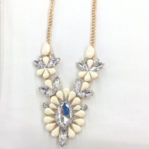 White, Silver & Gold Necklace